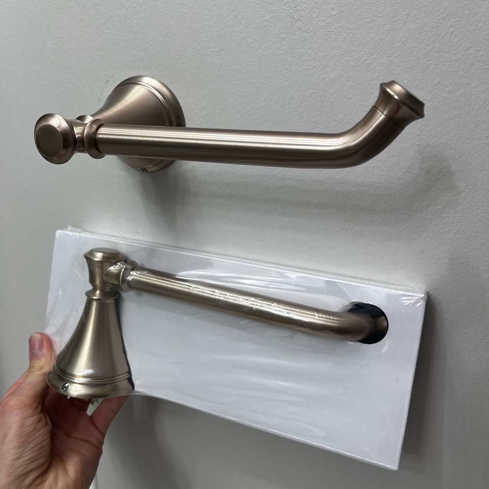 Champagne gold towel bar